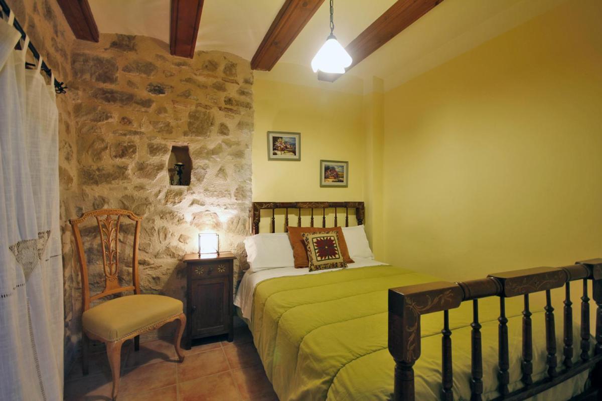 Apartament Santa Agueda *